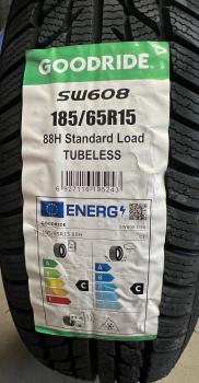 Preview: GOODRIDE SW608 185/65 R15 88H Winterreifen 4er Set